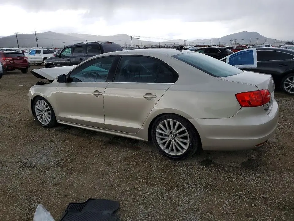 2013 VOLKSWAGEN JETTA TDI  