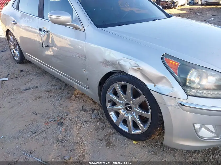 2011 HYUNDAI EQUUS SIGNATURE