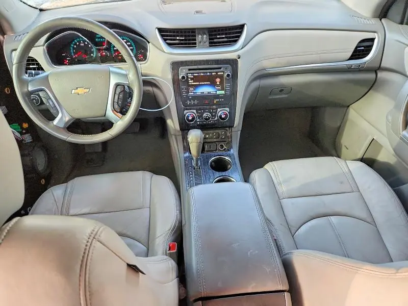 2015 CHEVROLET TRAVERSE LT  