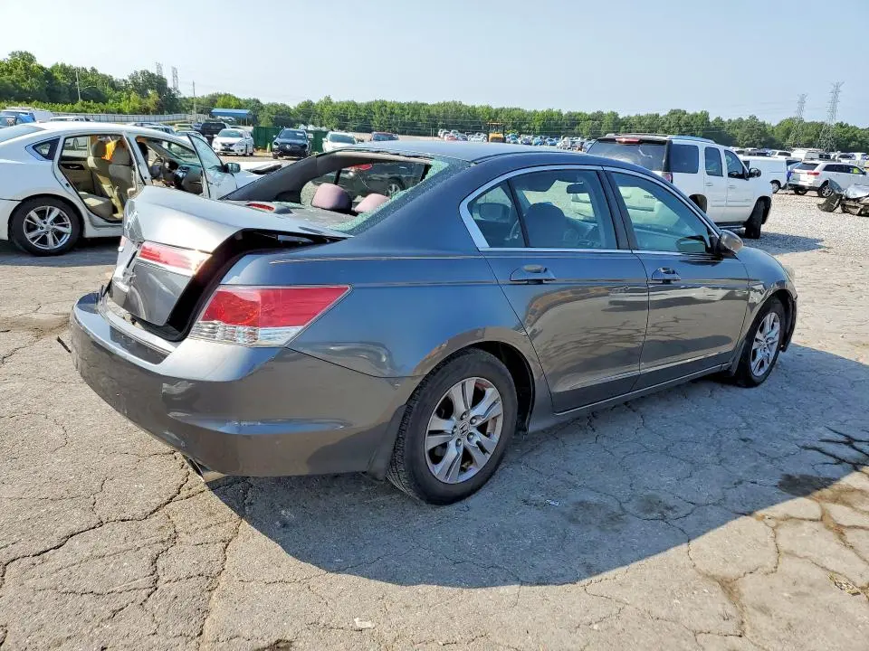 2011 HONDA ACCORD LXP  