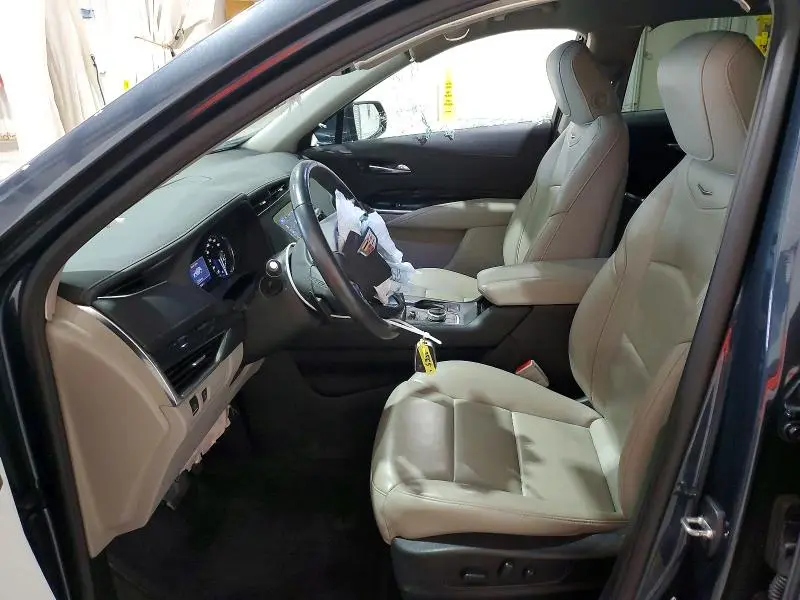 2021 CADILLAC XT4 PREMIUM LUXURY  