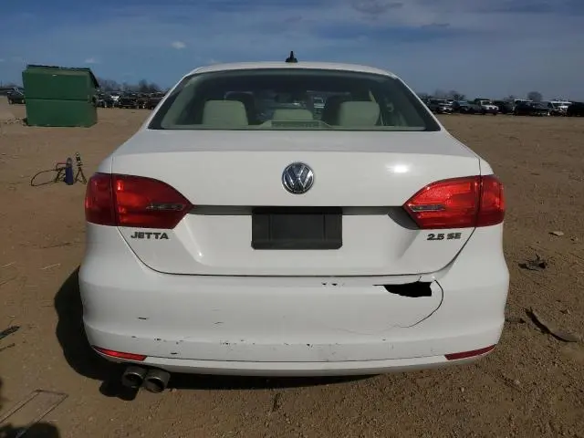 2011 VOLKSWAGEN JETTA SE  