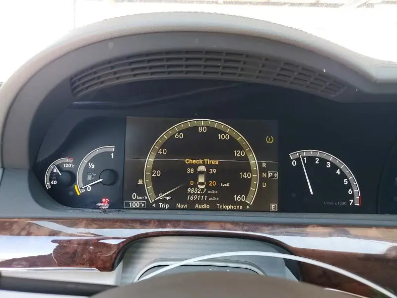 2011 MERCEDES-BENZ S 550  