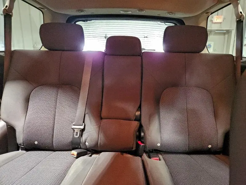 2011 MITSUBISHI ENDEAVOR LS  