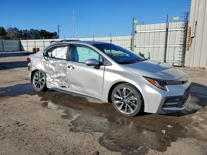 2021 TOYOTA COROLLA SE  