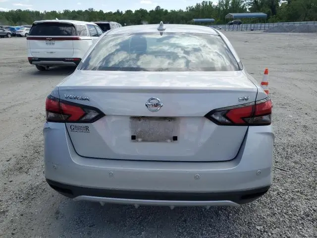 2020 NISSAN VERSA SV