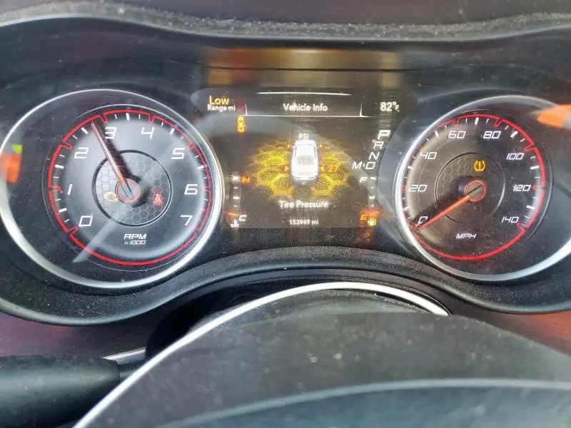 2015 DODGE CHARGER SE  