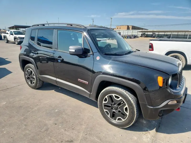 2016 JEEP RENEGADE TRAILHAWK  