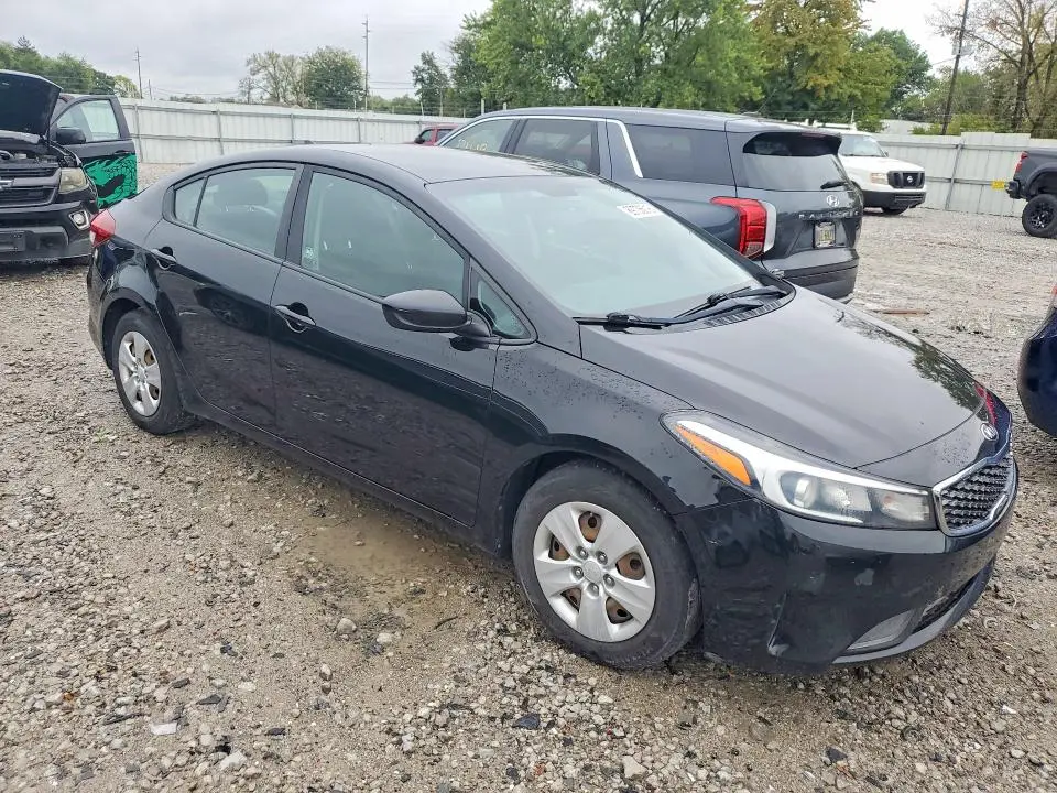 2018 KIA FORTE LX  