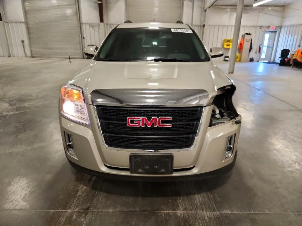 2015 GMC TERRAIN SLE  