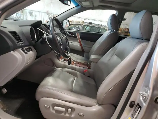 2013 TOYOTA HIGHLANDER LIMITED  