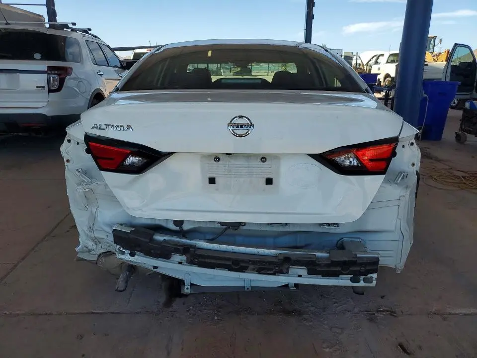 2022 NISSAN ALTIMA S  