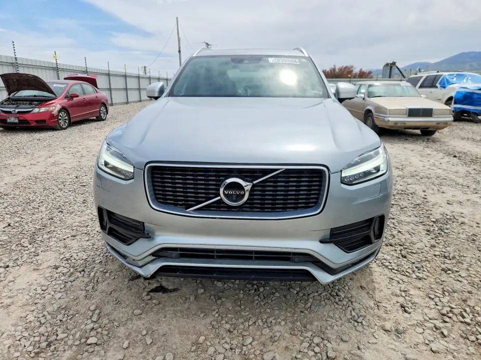 2019 VOLVO XC90 T6 R-DESIGN  