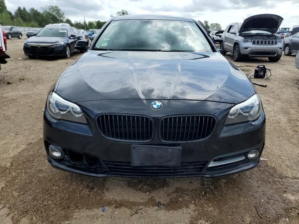 2016 BMW 528 XI  