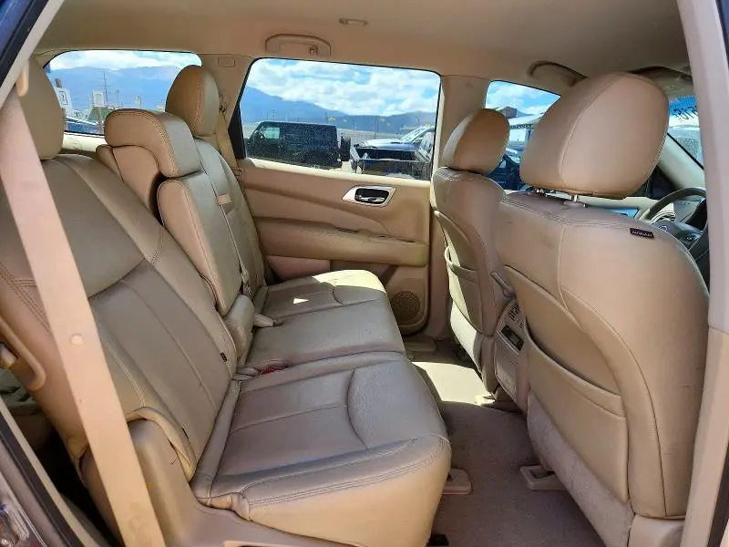 2015 NISSAN PATHFINDER   