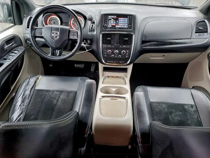 2017 DODGE GRAND CARAVAN SXT  