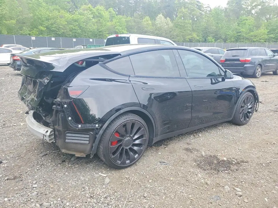 2022 TESLA MODEL Y   