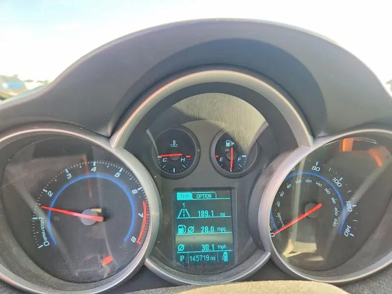 2015 CHEVROLET CRUZE LT  
