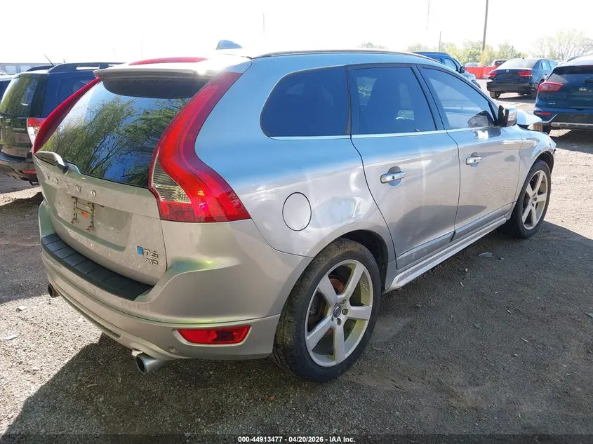 2013 VOLVO XC60 T6/T6 PLATINUM/T6 PREMIER PLUS/T6 R-DESIGN/T6 R-DESIGN PLATINUM/T6 R-DESIGN PREMIER PLUS