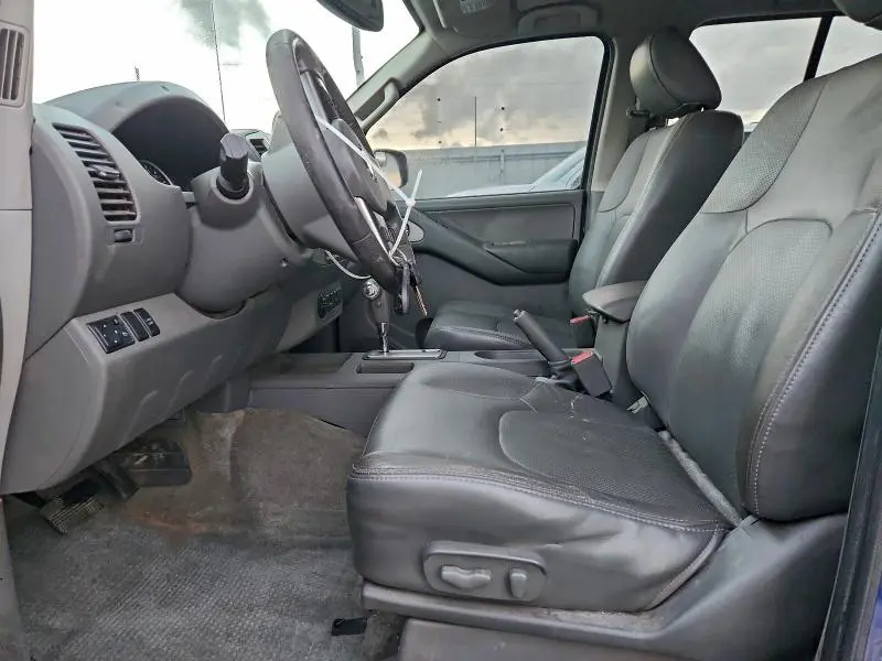 2012 NISSAN FRONTIER S  