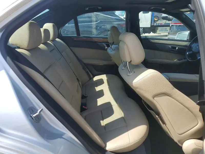 2011 MERCEDES-BENZ E 350  