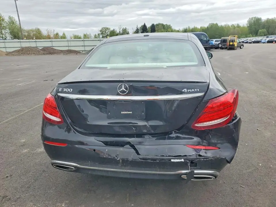 2017 MERCEDES-BENZ E 300 4MATIC  