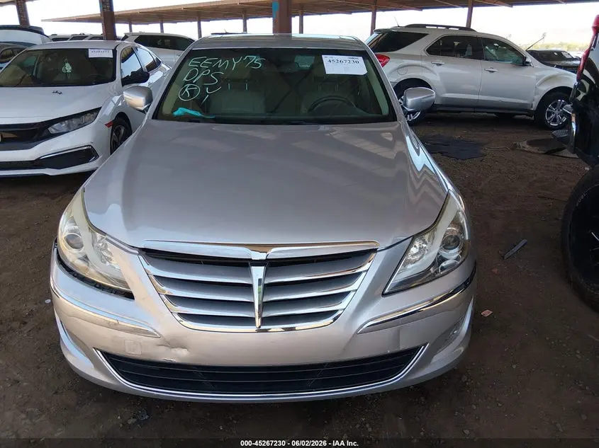 2012 HYUNDAI GENESIS 3.8