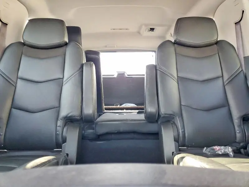 2016 CADILLAC ESCALADE ESV LUXURY  