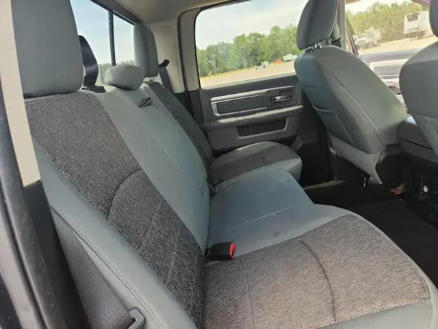 2015 RAM 1500 SLT  