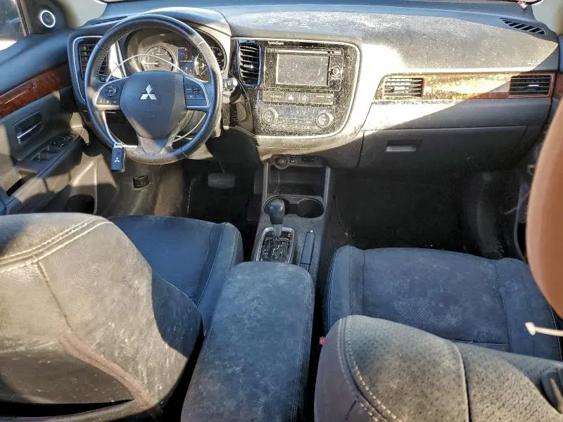2014 MITSUBISHI OUTLANDER SE  