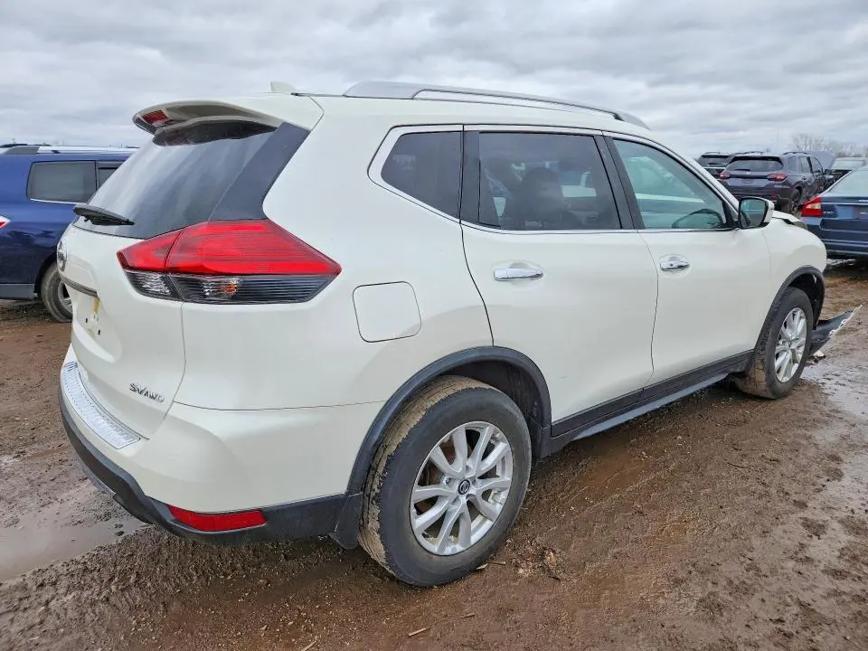2017 NISSAN ROGUE SV  