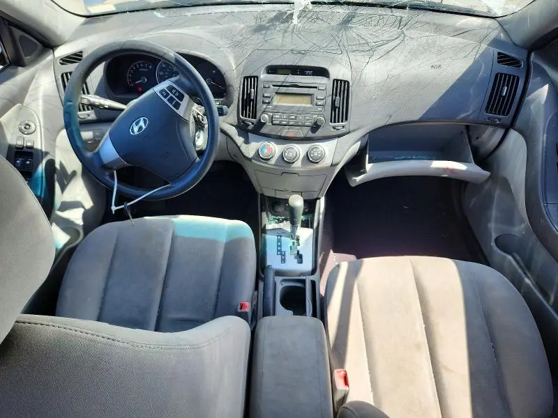 2010 HYUNDAI ELANTRA GLS  