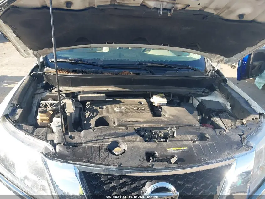 2016 NISSAN PATHFINDER PLATINUM