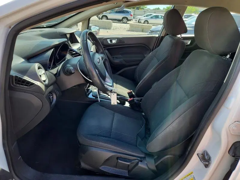 2015 FORD FIESTA SE  