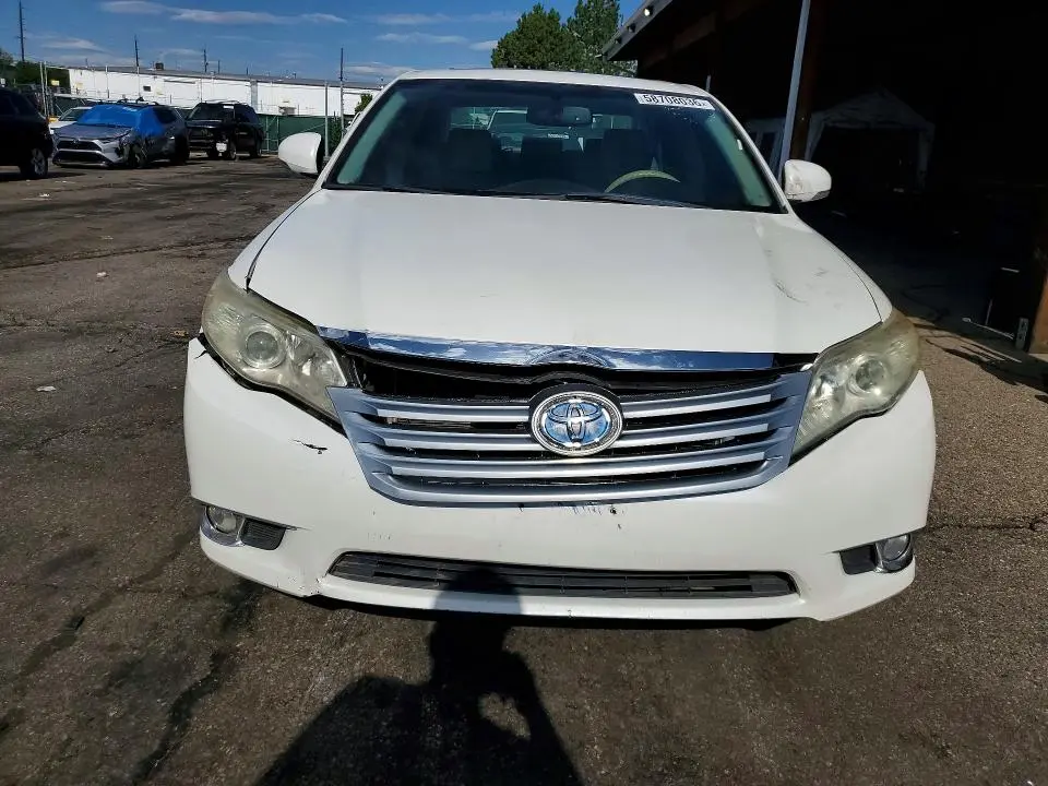 2011 TOYOTA AVALON BASE  