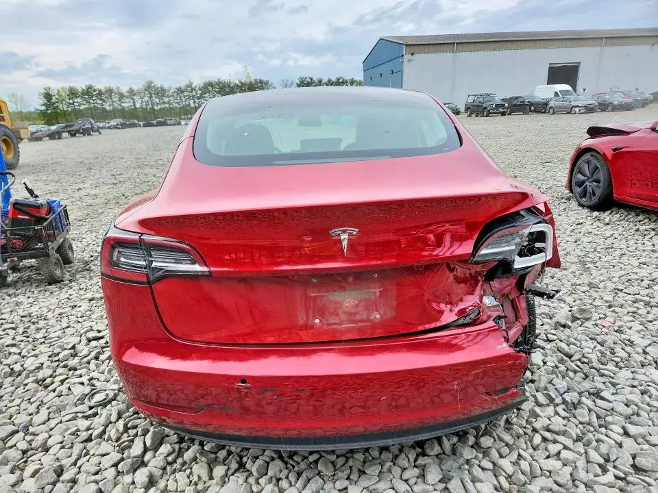 2018 TESLA MODEL 3   