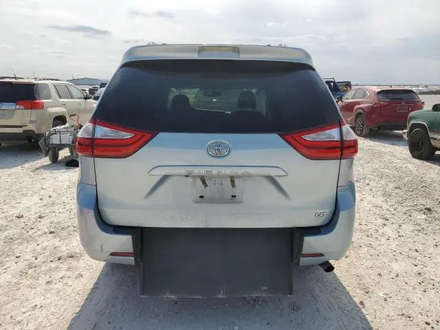 2015 TOYOTA SIENNA LE  