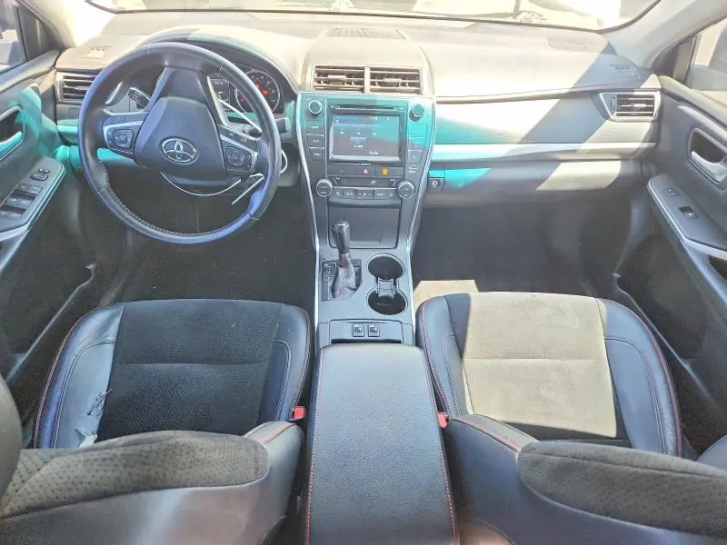 2016 TOYOTA CAMRY XSE  