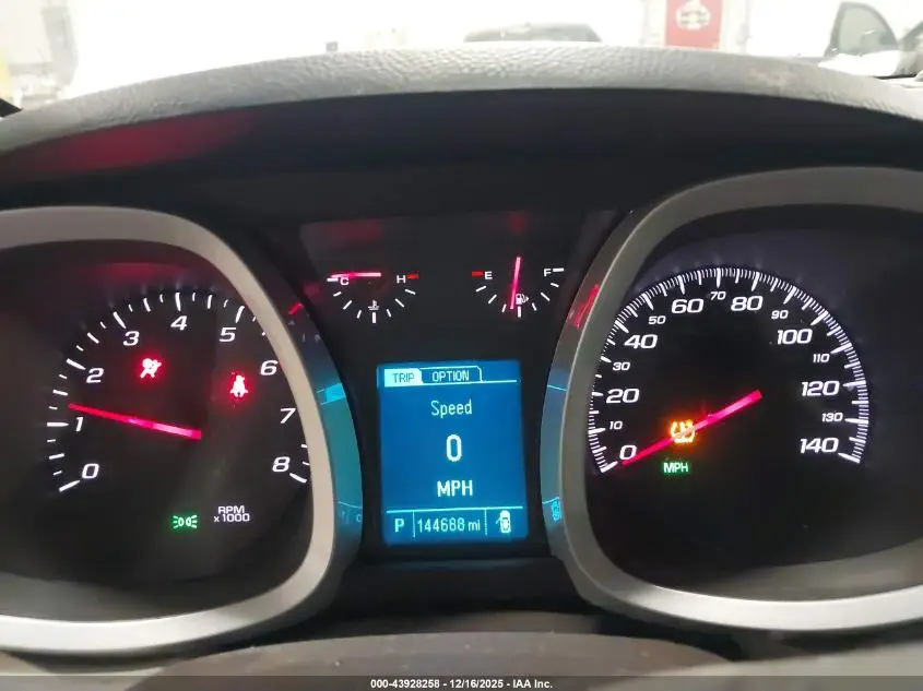 2017 CHEVROLET EQUINOX LT