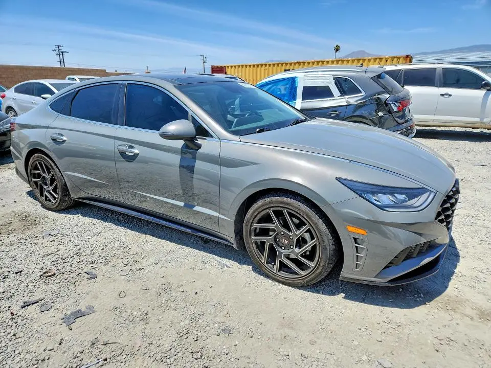 2022 HYUNDAI SONATA SEL  