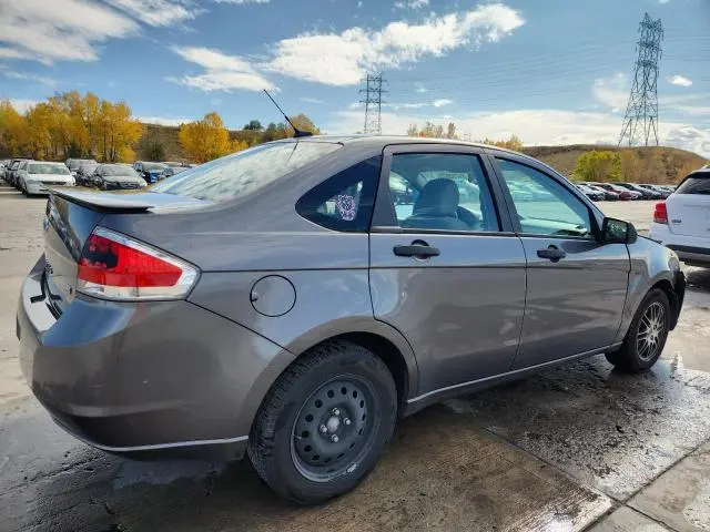 2010 FORD FOCUS SE  