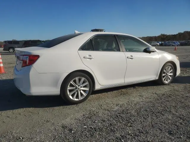 2012 TOYOTA CAMRY SE  