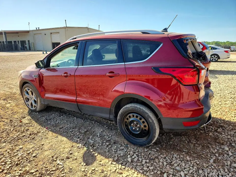 2019 FORD ESCAPE TITANIUM  
