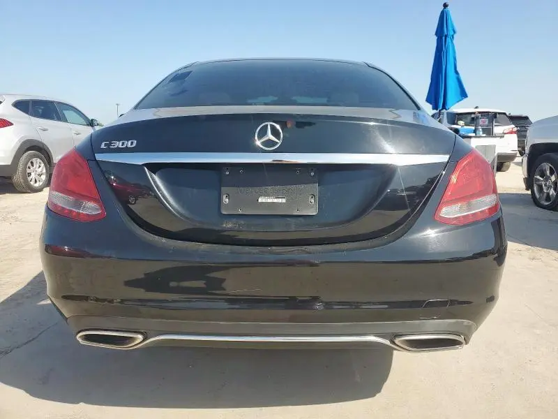 2015 MERCEDES-BENZ C 300