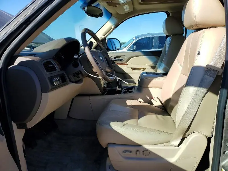 2013 CHEVROLET SUBURBAN C1500 LT  