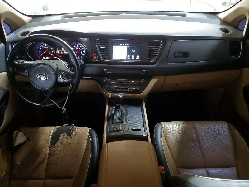 2018 KIA SEDONA SX  
