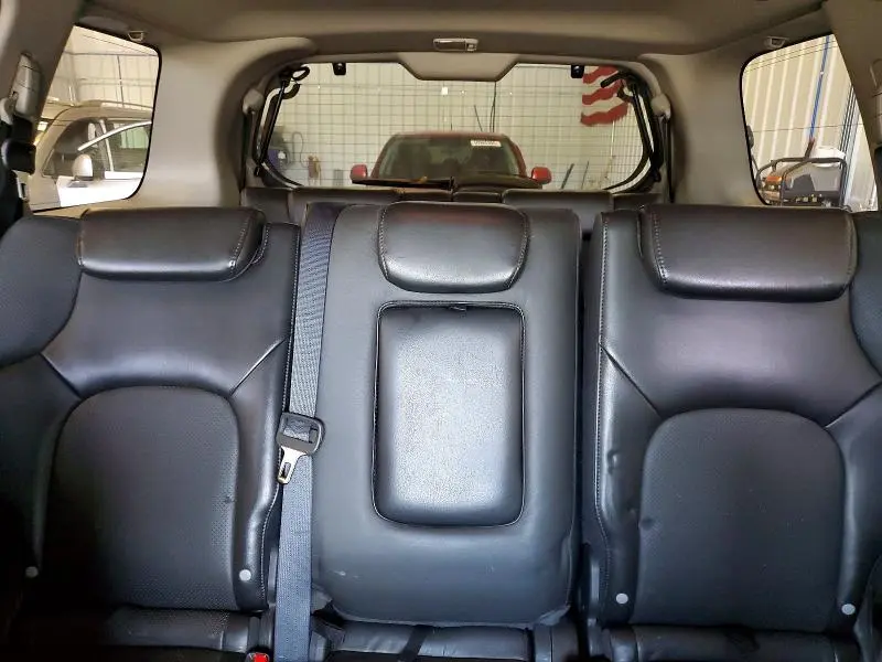 2010 NISSAN PATHFINDER S  