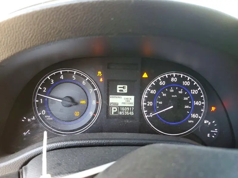 2013 INFINITI G37 BASE  