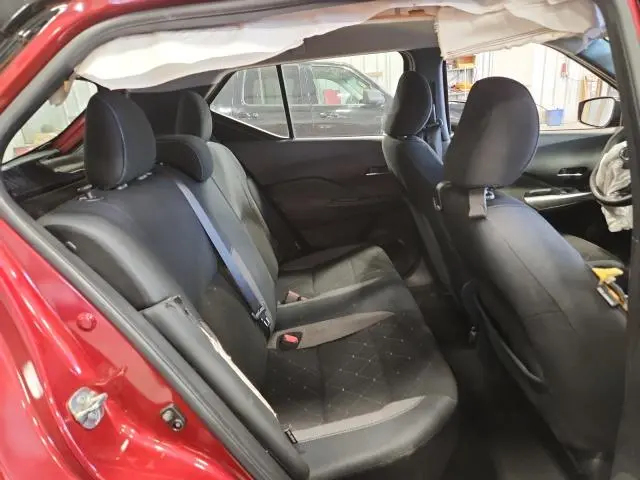 2020 NISSAN KICKS SV  