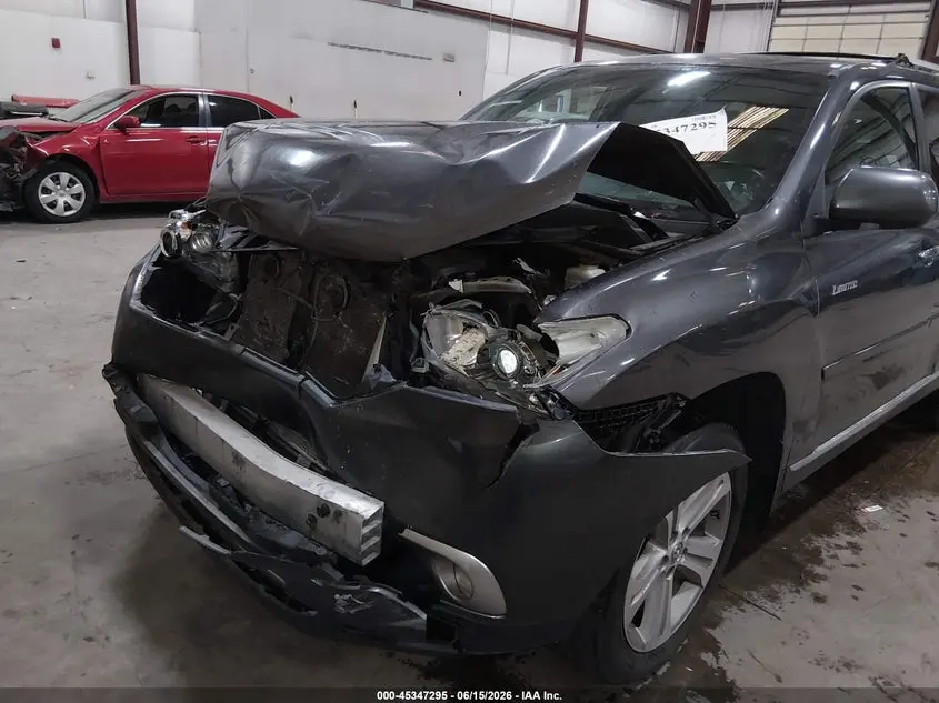 2013 TOYOTA HIGHLANDER LIMITED V6